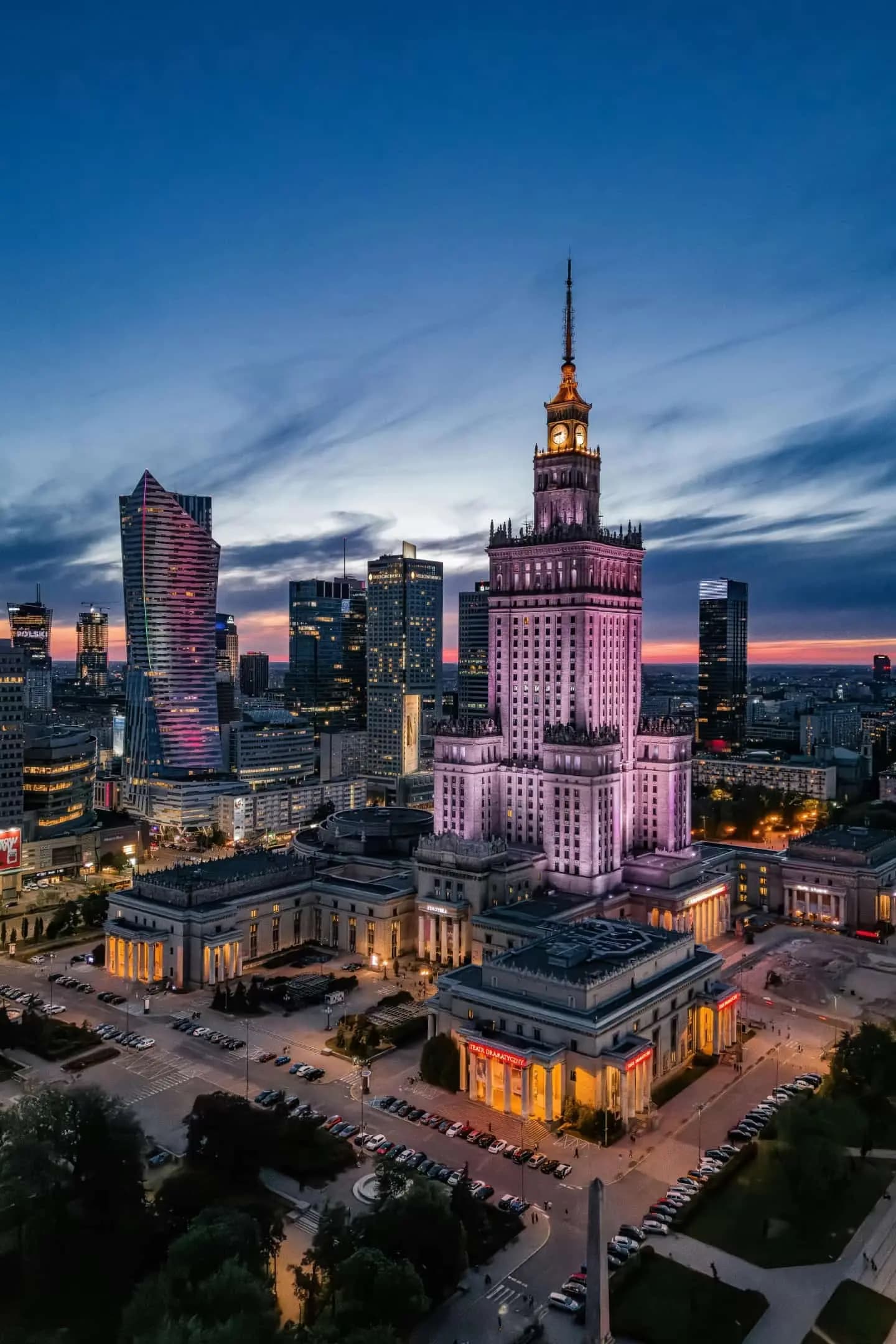 Zdjęcie przedstawiające Pałac Kultury i Nauki w Warszawie