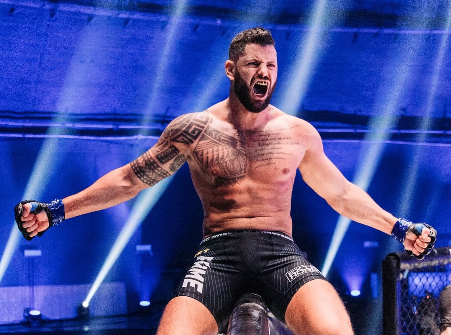 Miniatura artykułu Wojtek Gola odchodzi z FAME MMA